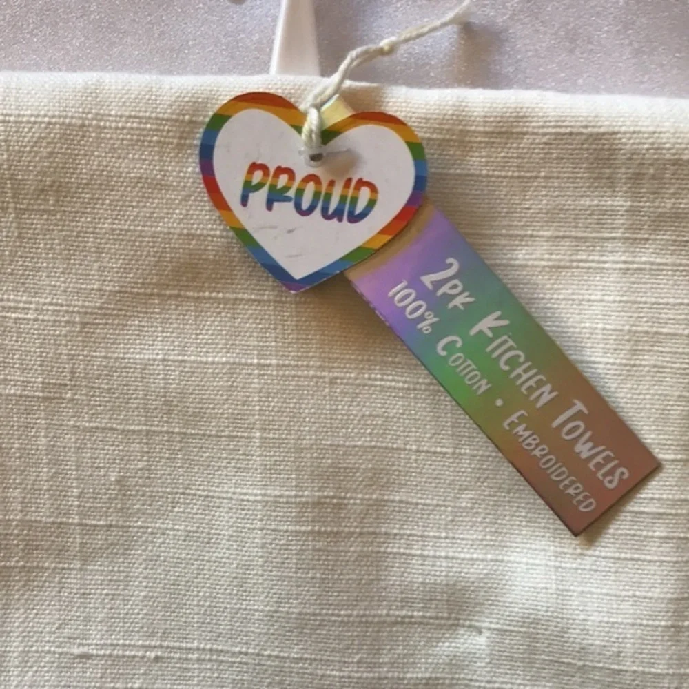 Proud 2 pkg of Kitchen Towels-  NWT